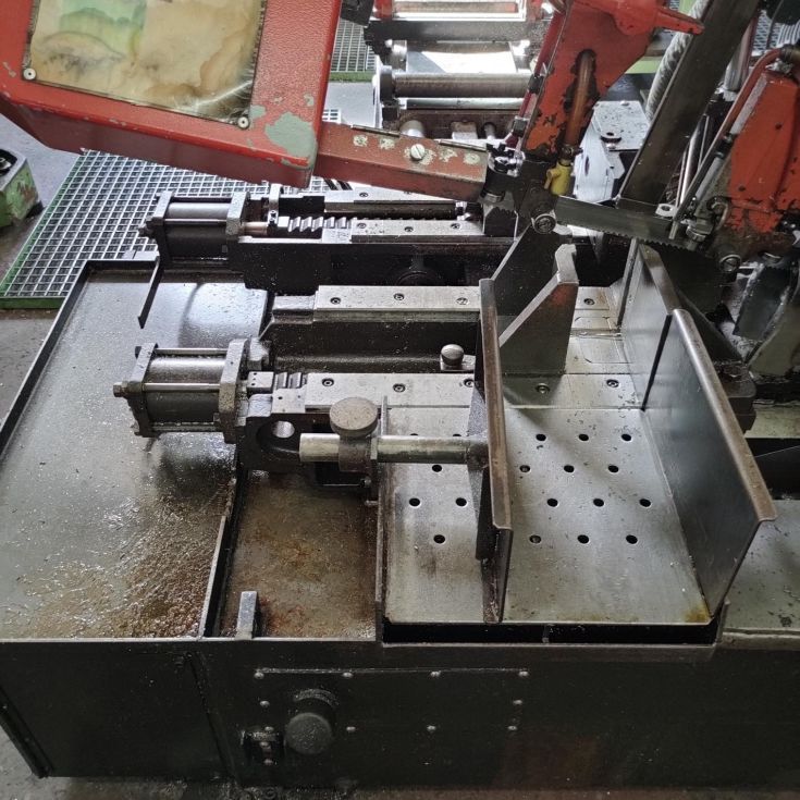 Sierra cinta tronzadora vertical AMADA HFA-250W