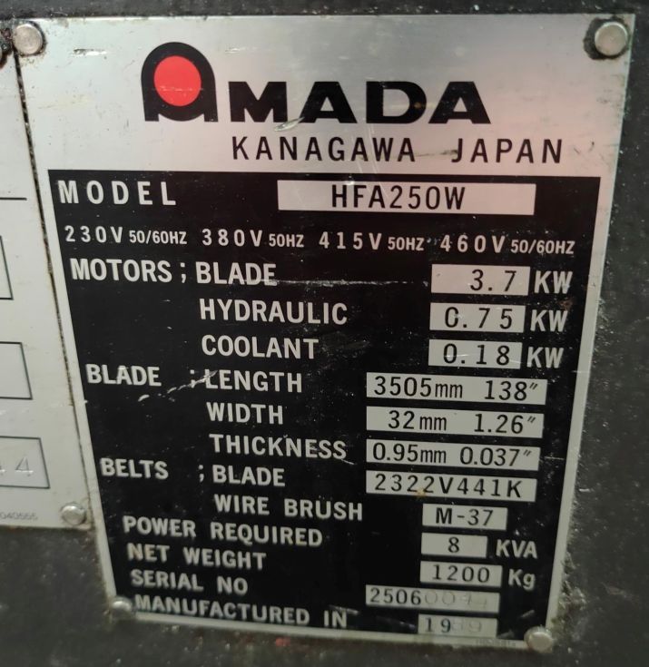 Sierra cinta tronzadora vertical AMADA HFA-250W