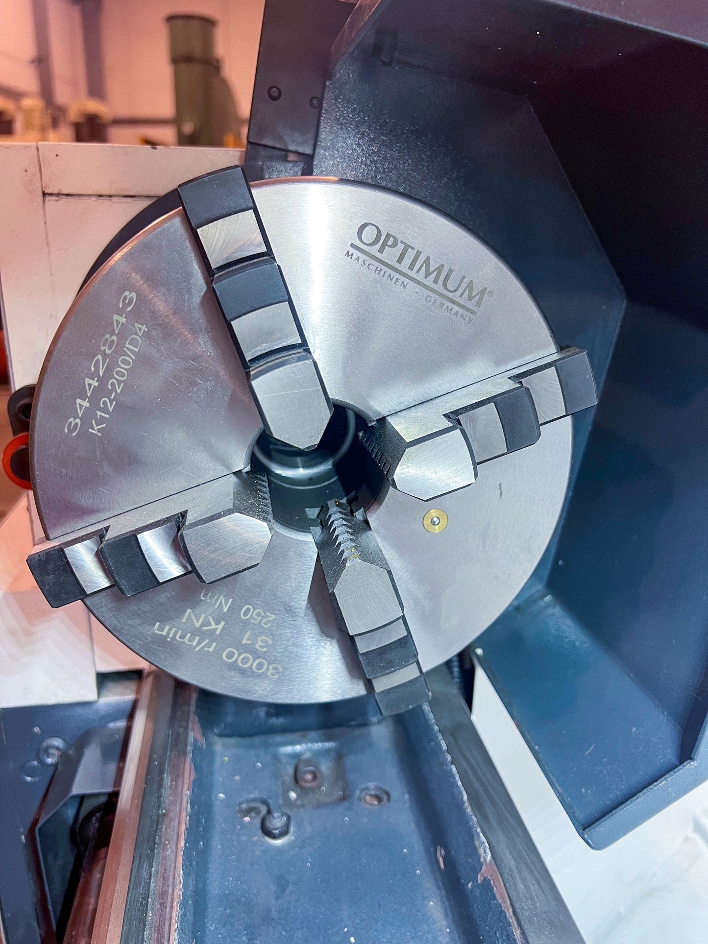 Torno de bancada OPTIMUM TH-3309-V Full Equip