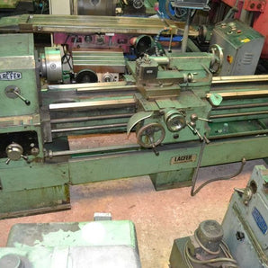 Torno Lacfer CR2-E250 de 2000