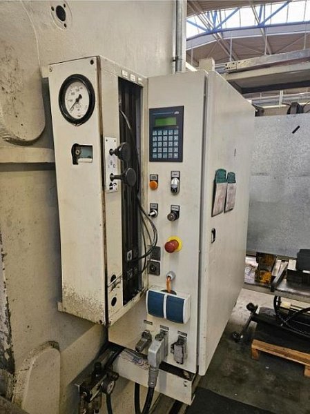 Prensa hidráulica ZEULENRODA PYE 160Tn SS