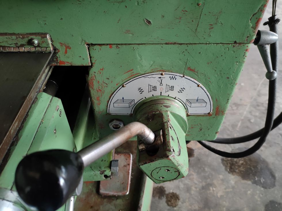 Fresadora universal, avances automáticos CORREA F3UA
