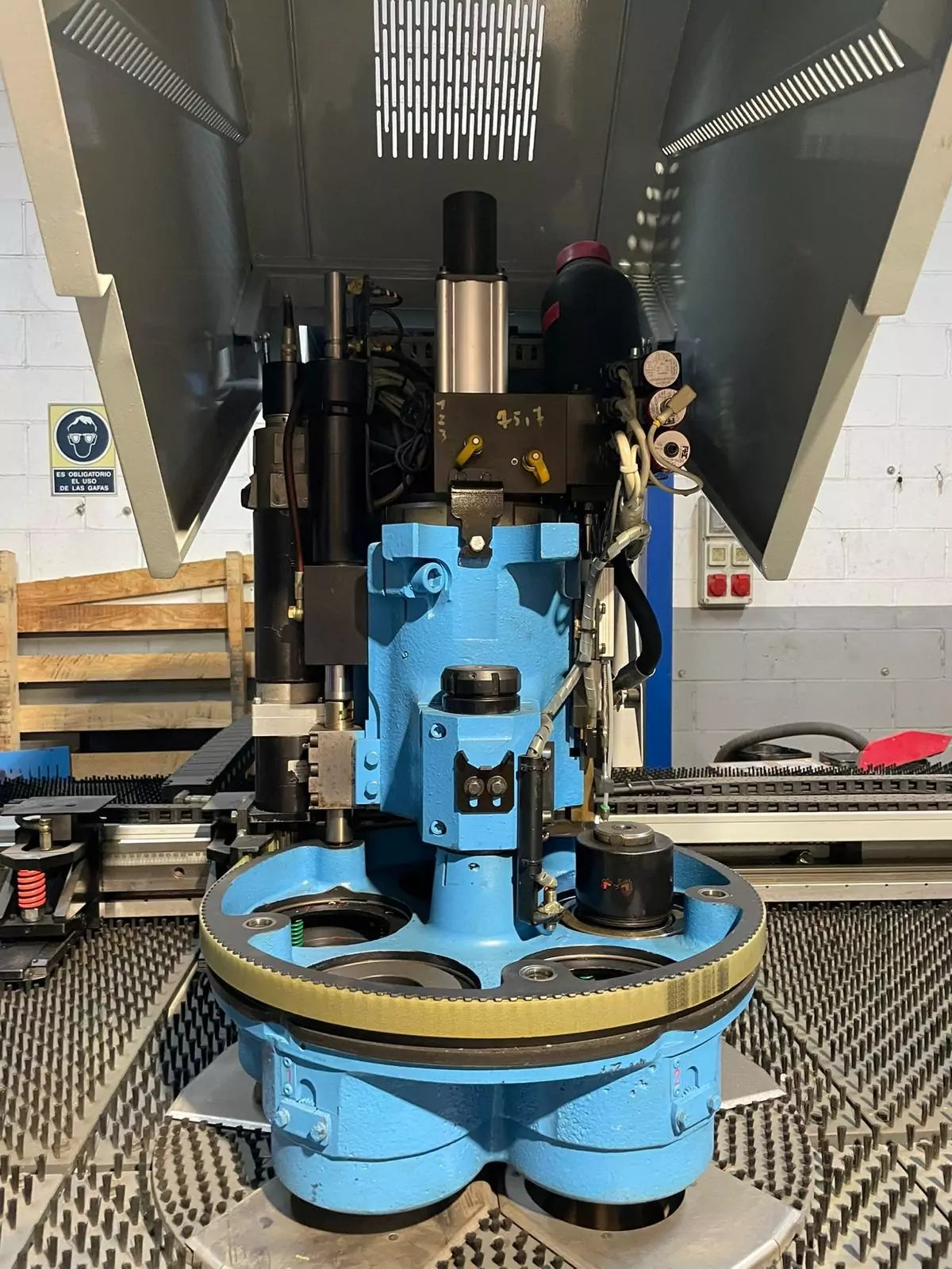 Punzonadora EUROMAC MTX 1250/30